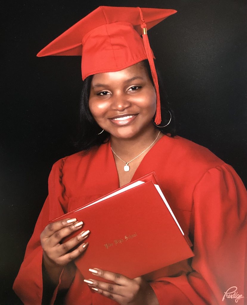 Hope Jones, Hallmark of Excellence scholarship recipient